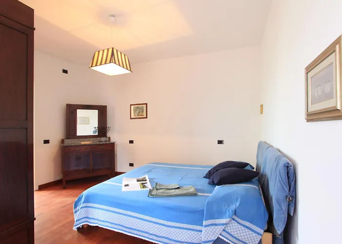 Sara By Interhome شقة مارينا دي بييتراسانْت