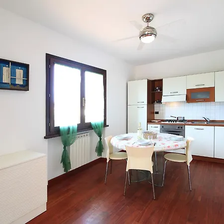 Sara By Interhome * Marina di Pietrasanta